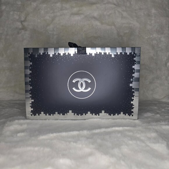 CHANEL Gift Bag Clutch Style. L9"xH5.5"xW3" - Picture 1 of 3